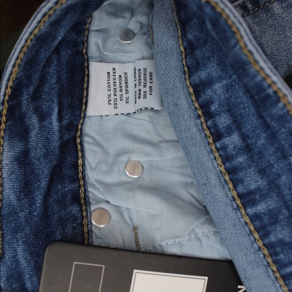 Ashley Mason High Rise Rolled Cropped Jeans 11 NWT - Picture 10 of 11